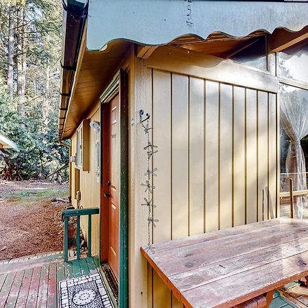 Cozy Cedar Cabin Sedro Woolley Exterior photo